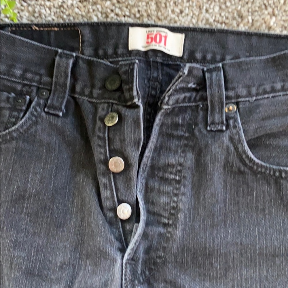 Black Levi jeans - Picture 4 of 4